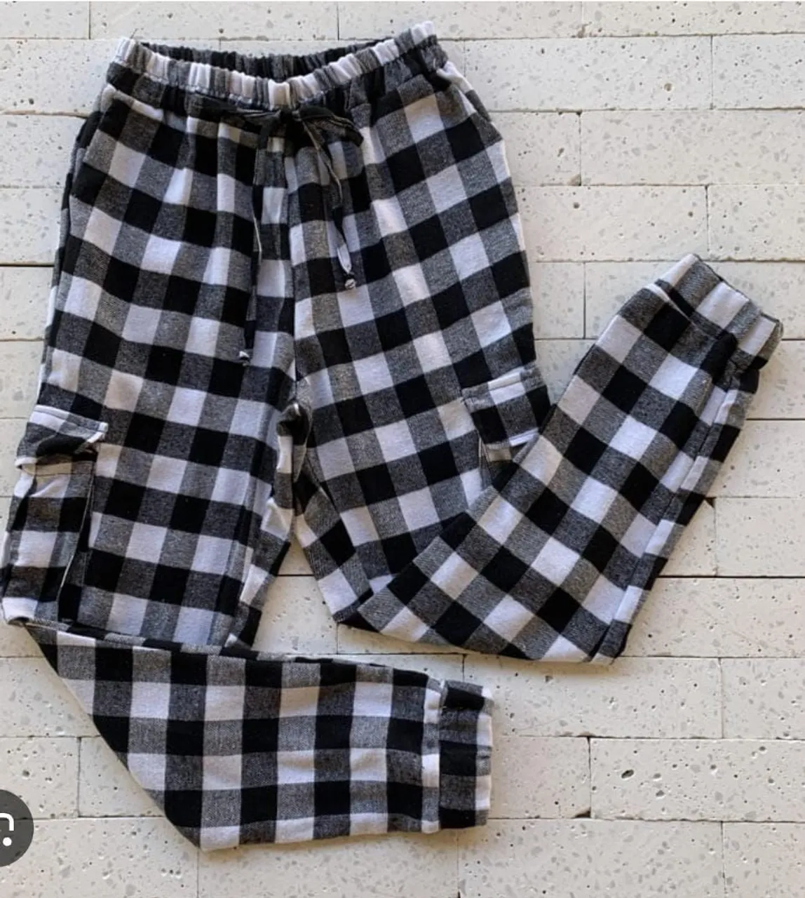 Calça Xadrez Jogger Confortável