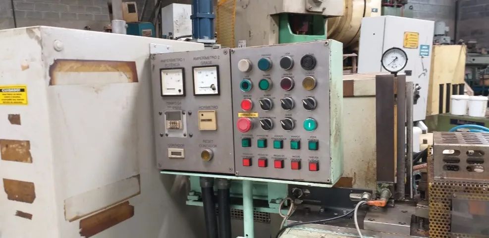 Solda Eletronica Marca Politron , modelo 1-12 KW,  - Foto 2