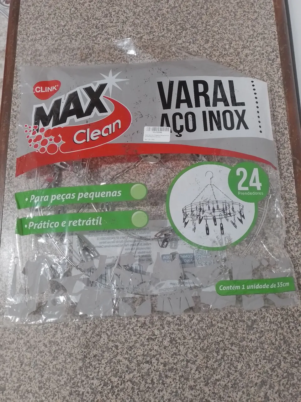 Varal de teto retrátil em aço inox - 24 prendedores
