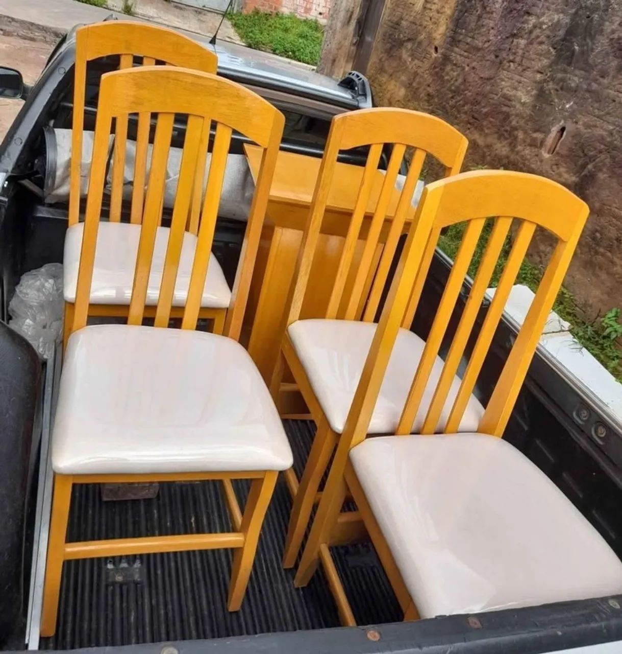 Conjunto de Cadeiras de Jantar em Madeira - Foto 4