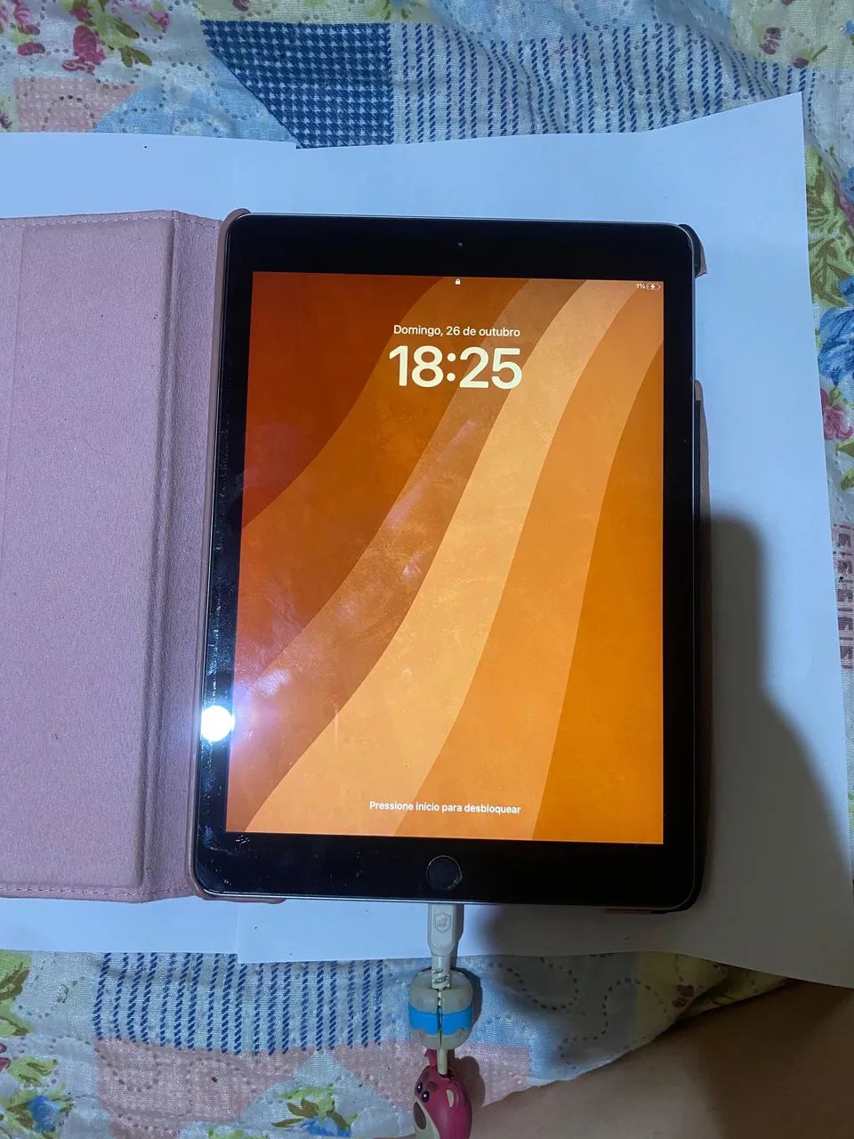 iPad 5 geração - 128gb - cinza  - Foto 4