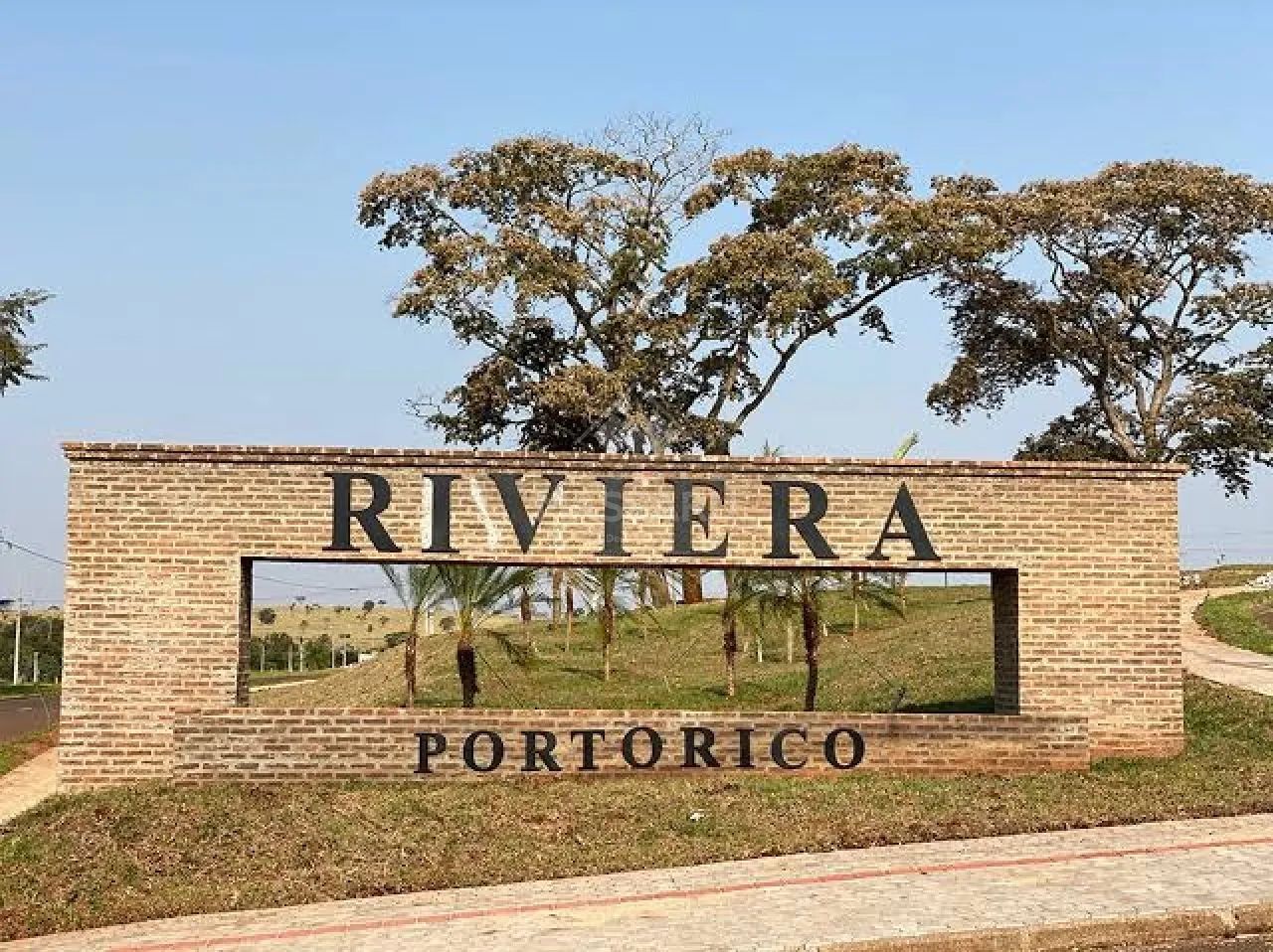 TERRENO NO CONDOMÍNIO RIVIERA