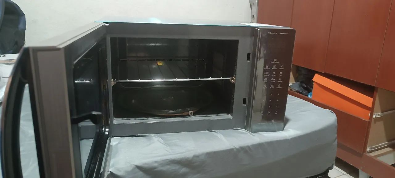 Micro-ondas Philco com design moderno - Foto 2