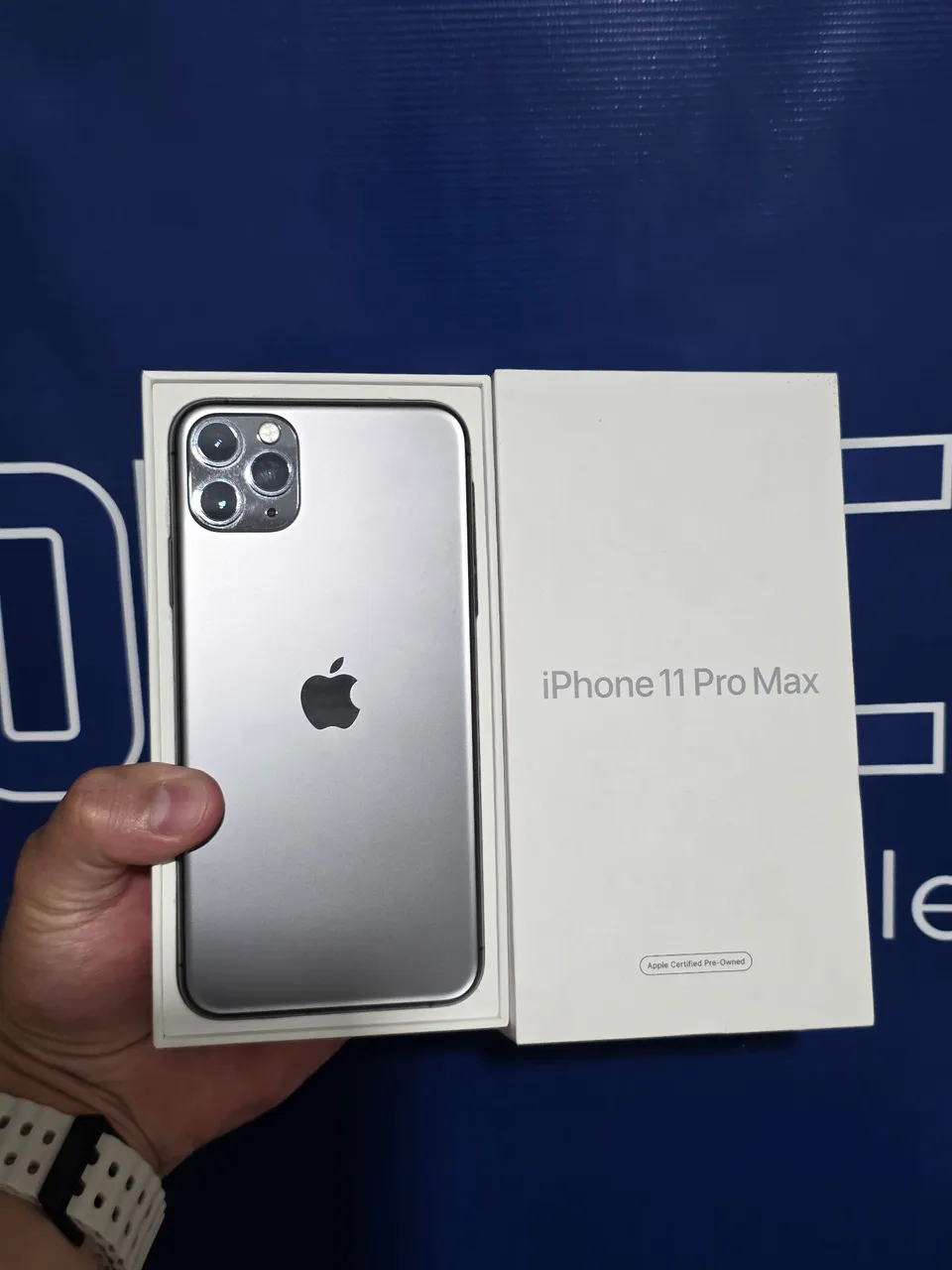 iPhone 11 Pro Max 256GB Impecável