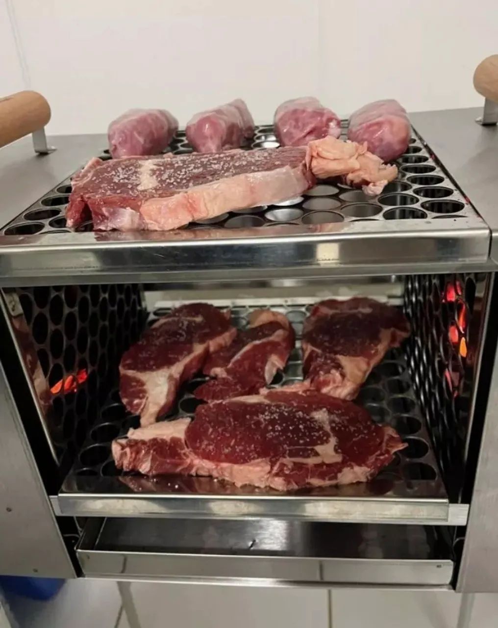 Churrasqueira para apartamento ou casa sem ecológica aço inox grelha incluso fumaça