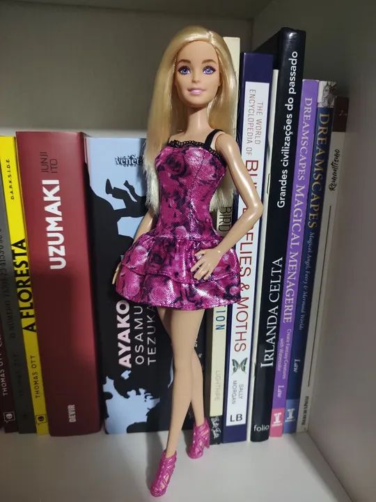 Boneca Rebelde Barbie - Coleção Rock