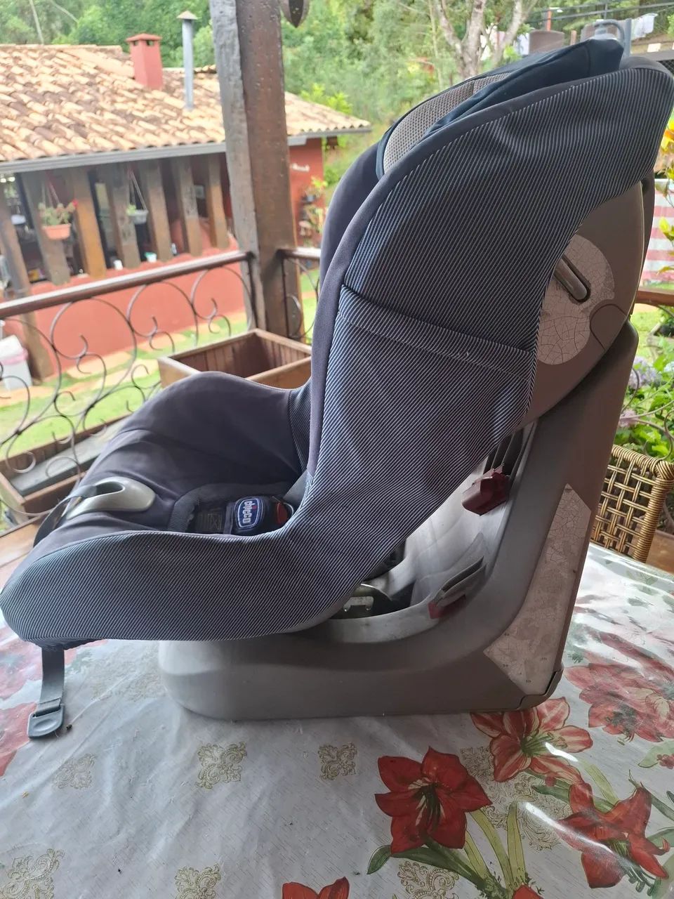 Cadeirinha auto Chicco 9 a 18kg - Foto 2