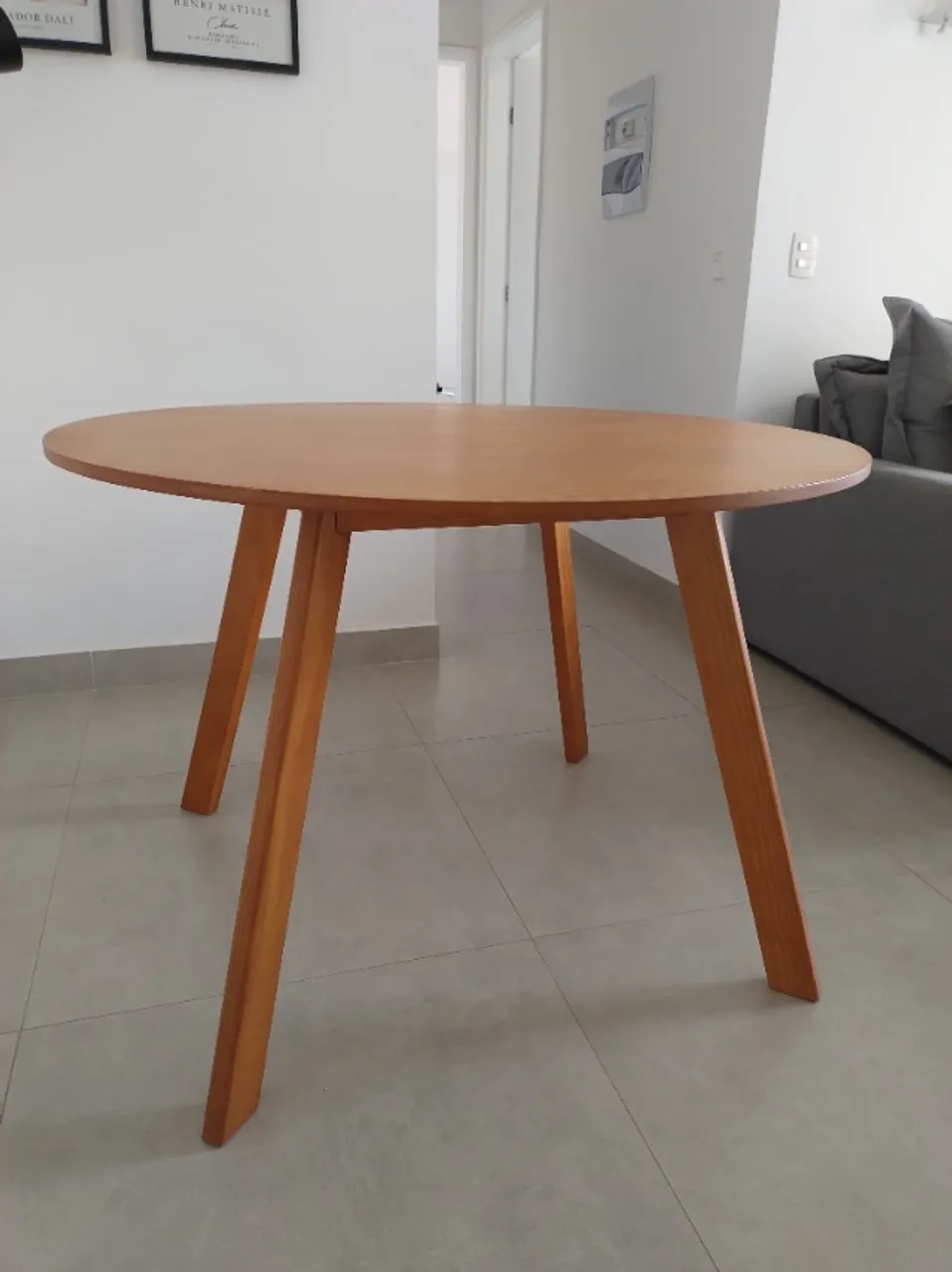 Mesa de jantar redonda