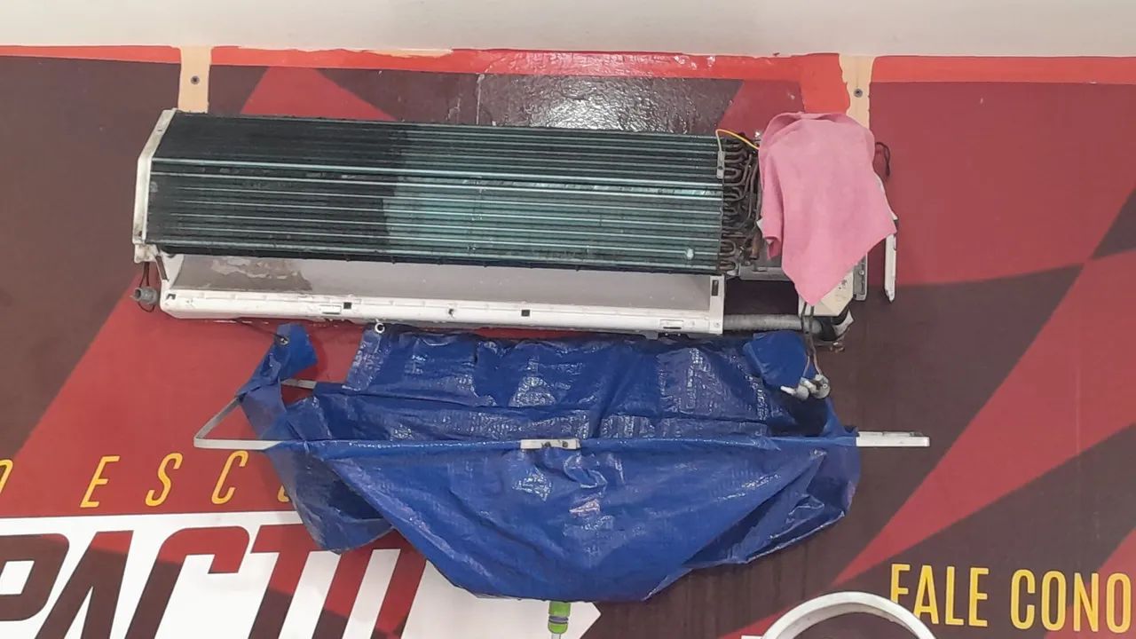 Limpeza de ar condicionado com hidrojateamento e instalação de ar condicionado  promoção  - Foto 2