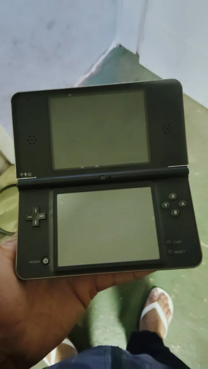 Nintendo DS - Console Portátil Clássico