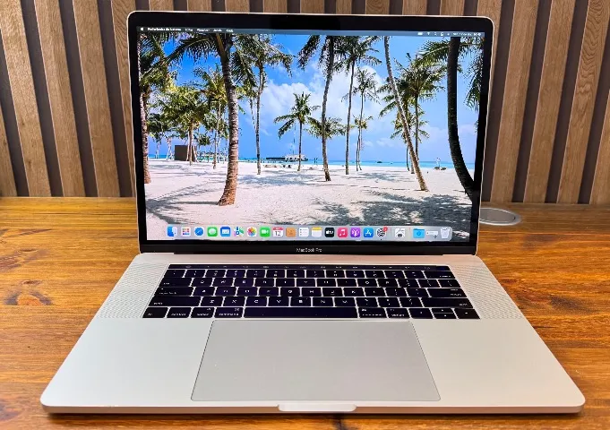 macbook pro 15 2016