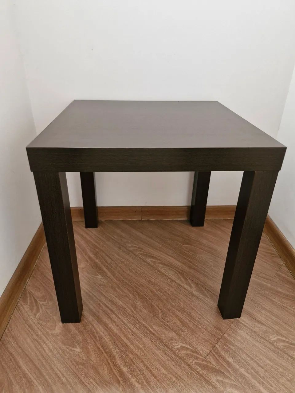 Conjunto de mesa lateral com puff - Foto 3