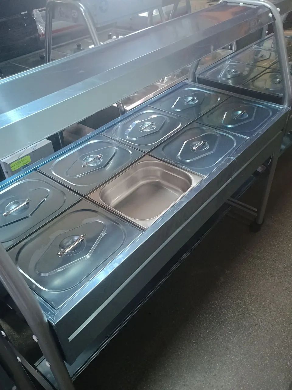 Buffet Térmico Aço Inox - Perfeito para Restaurante 8 Cubas tes!