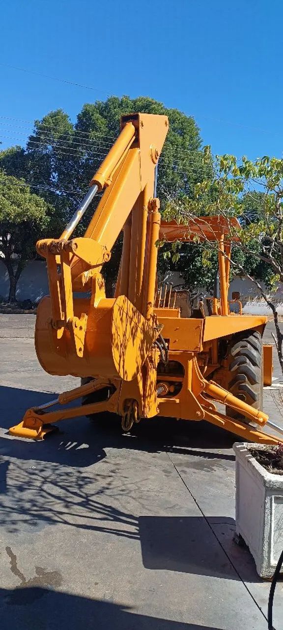 Retroescavadeira case - Foto 2