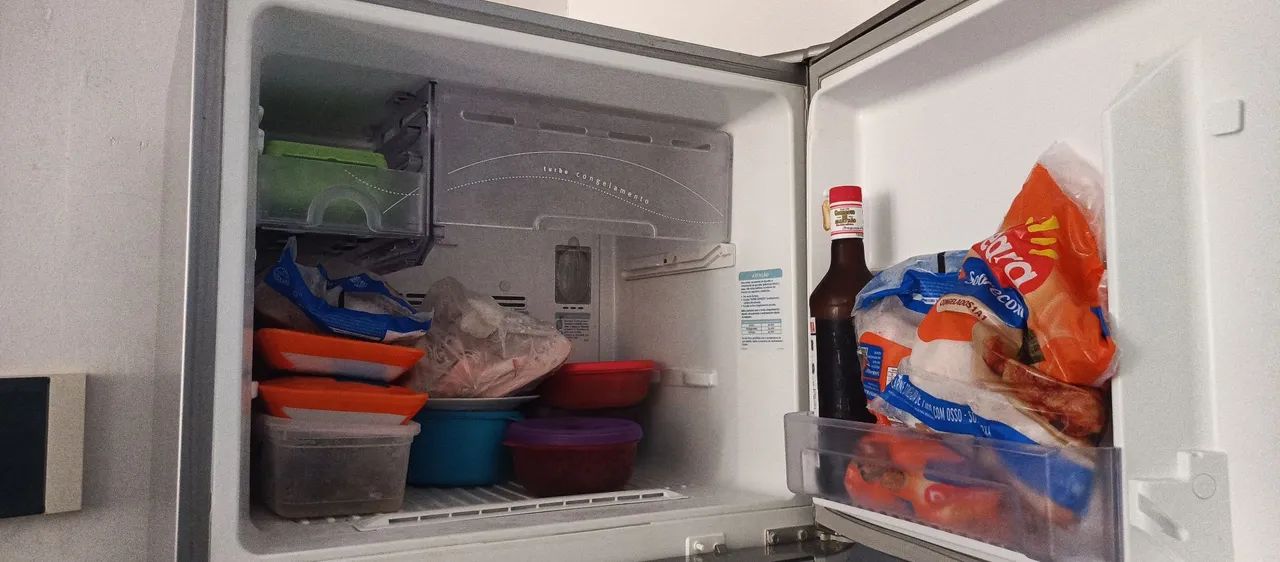 GELADEIRA SEMI NOVA  - Foto 2