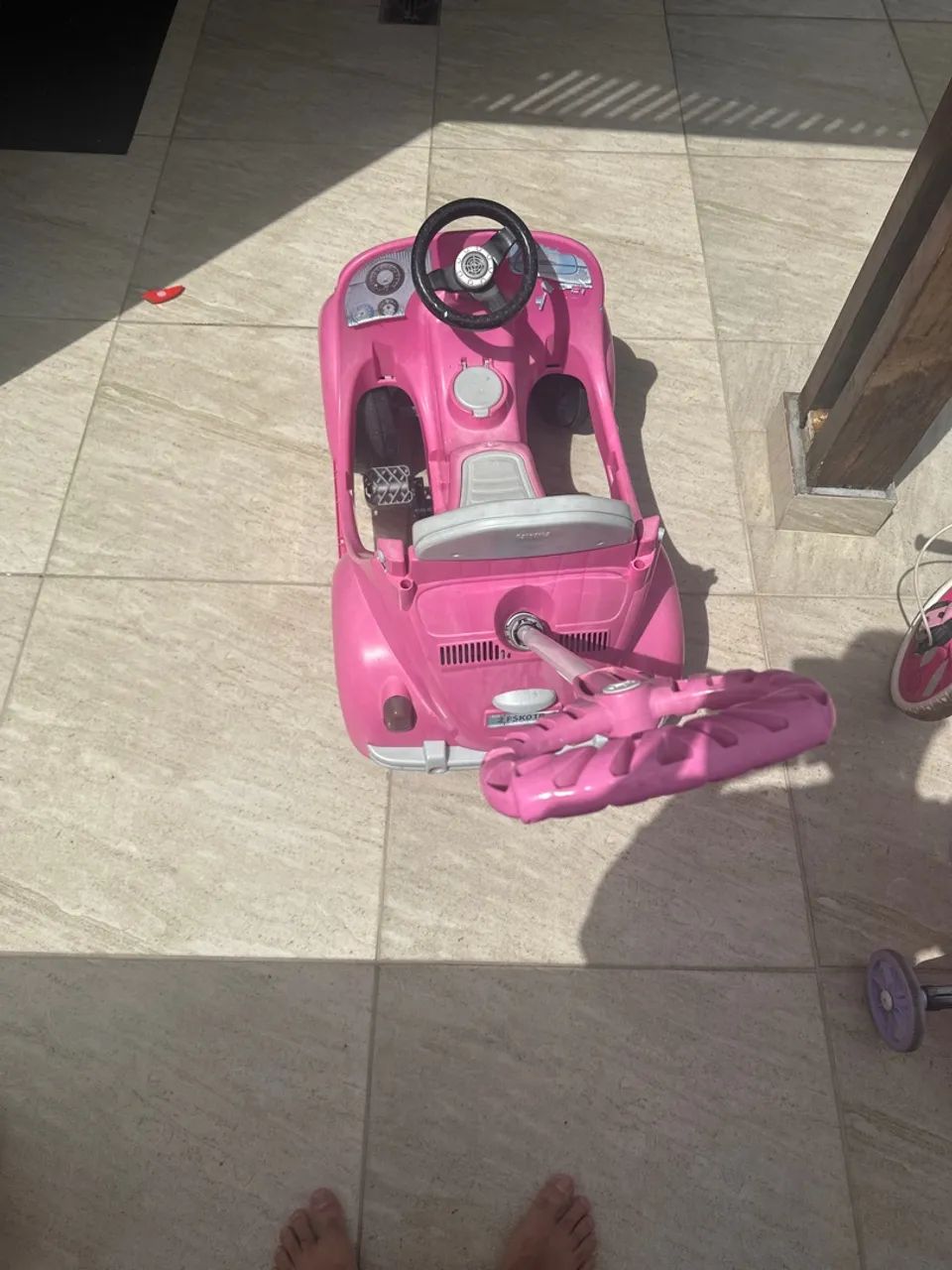 Carrinho de bebê Volkswagen Fusca rosa - Foto 3