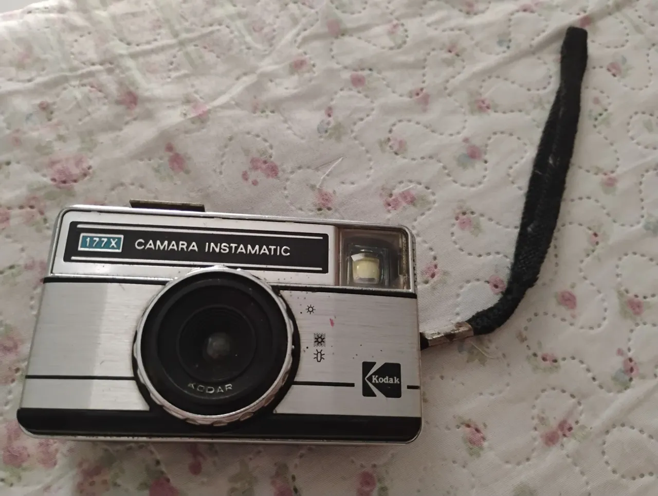 Câmera Kodak Instamatic 177X - Clássica e Funcional!