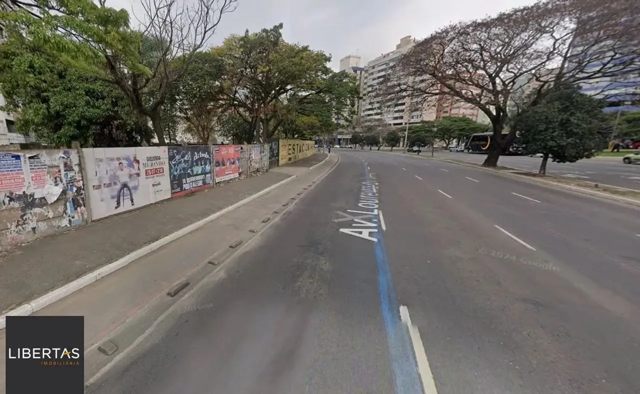 Terreno na Av Loureiro da Silva com 542m², Cidade Baixa, POA