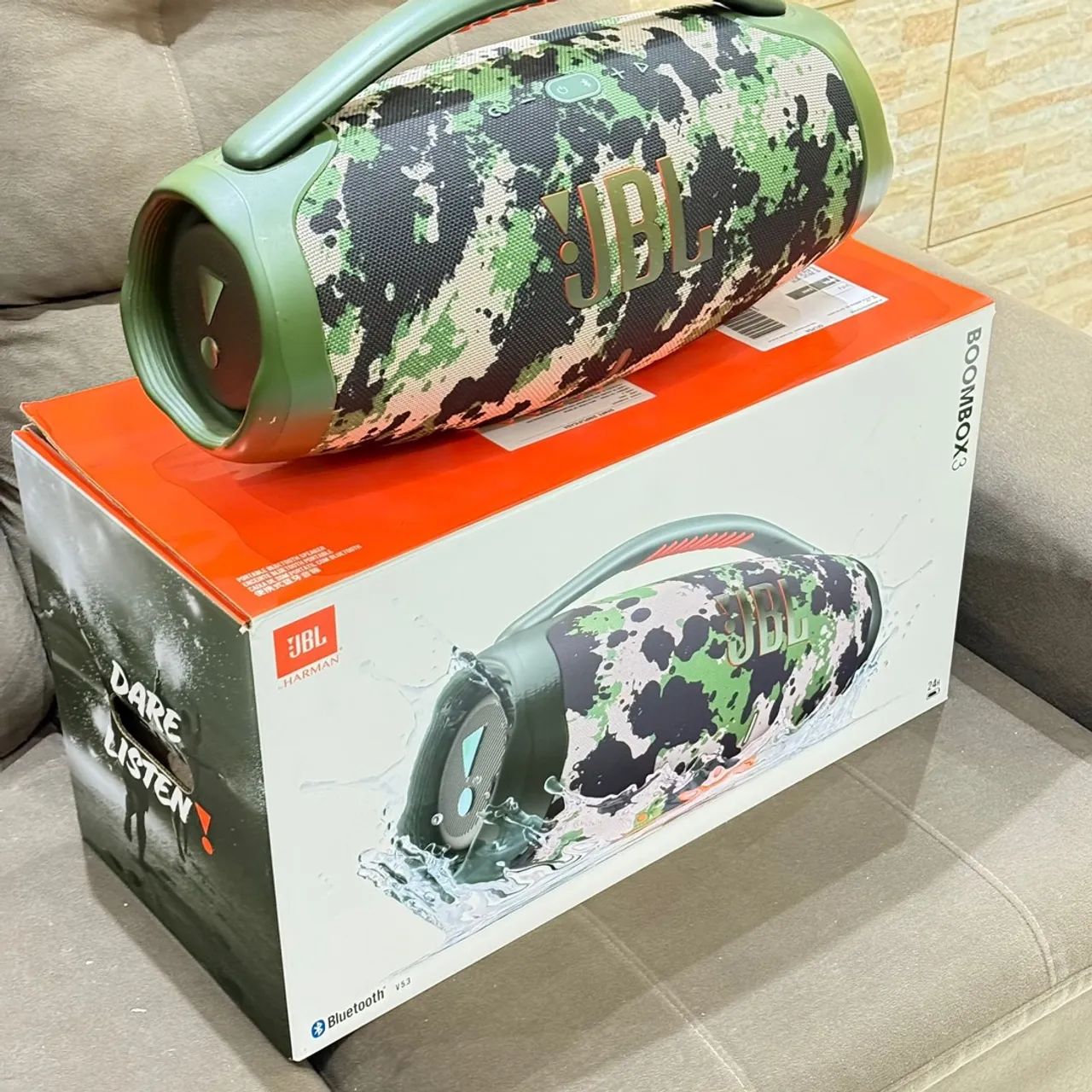 Caixa de Som JBL Boombox 3 - Som Potente e Design Inovador