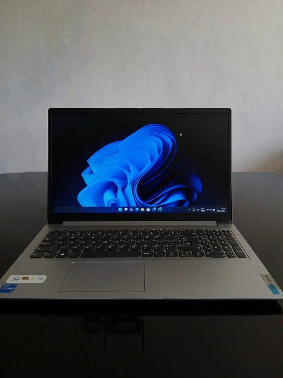 NOTBOOK LENOVO IDEAPAD 15 IAU7D1 - Foto 2