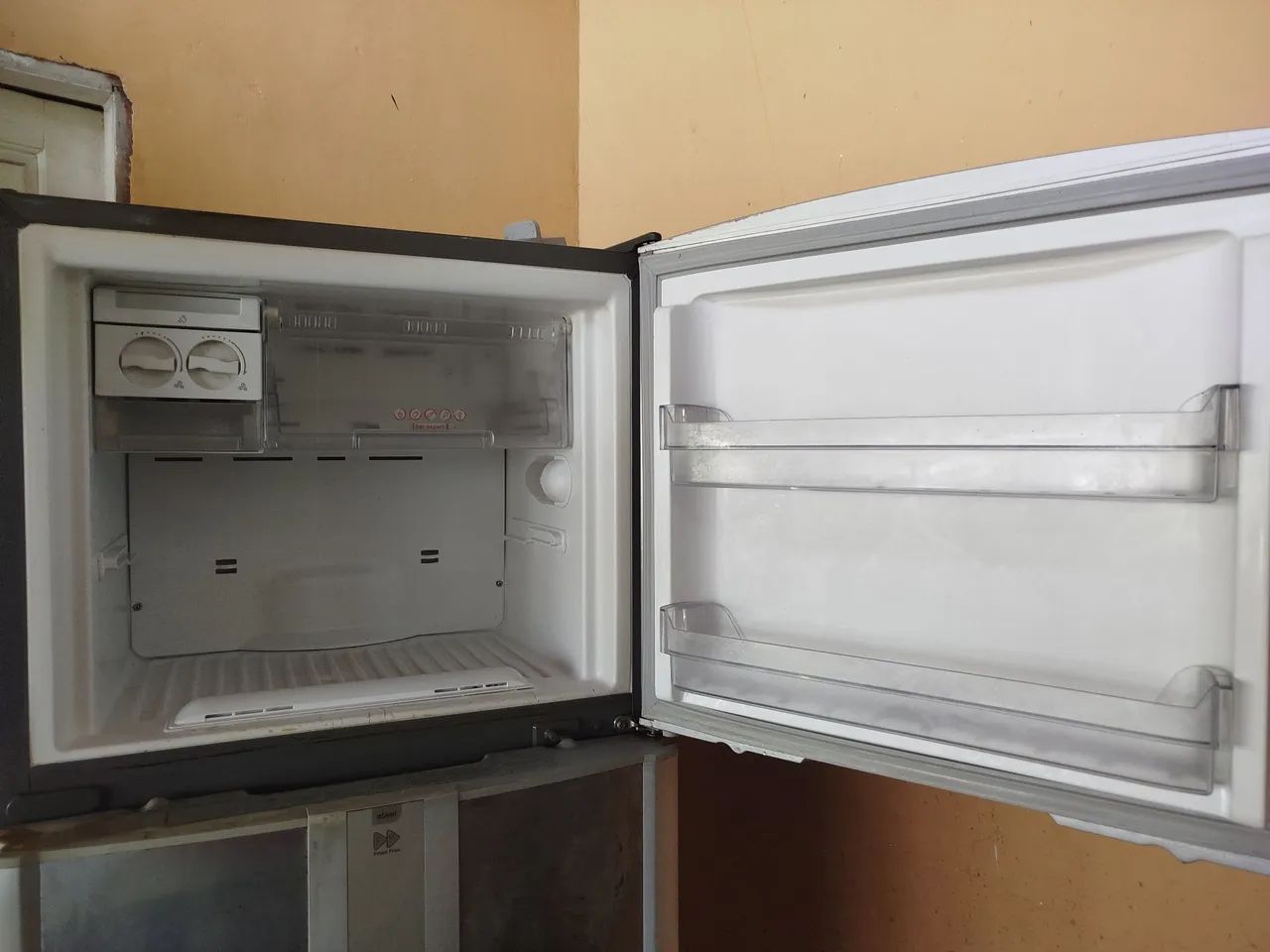 Geladeira Brastemp Frost Free  - Foto 4