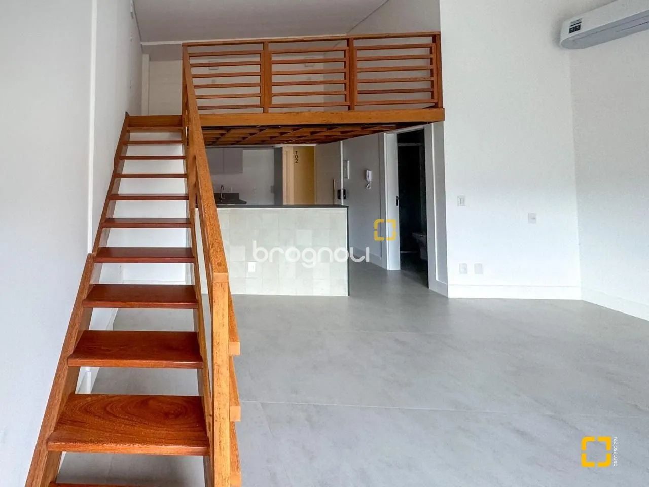 Studio Semi-Mobiliado Próximo do Floripa Shopping - Conforto e Conveniência - Foto 5