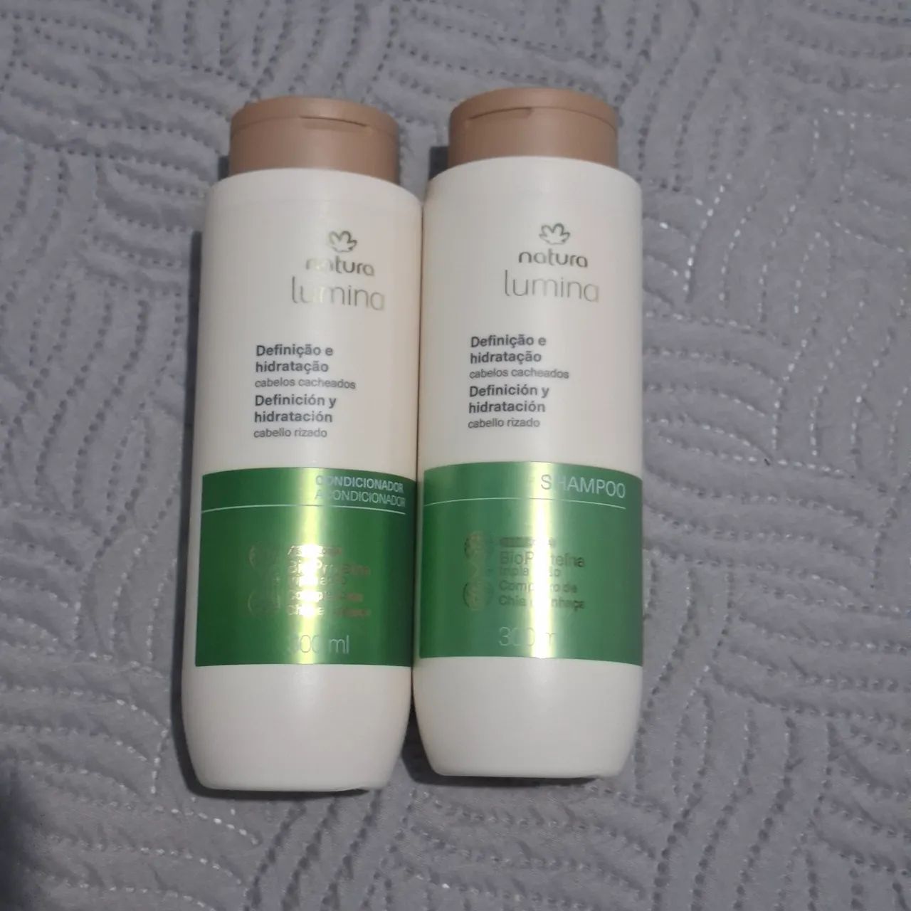 Shampoo e Condicionador Lumina Definição e Hidratação de Cabelos Cacheados