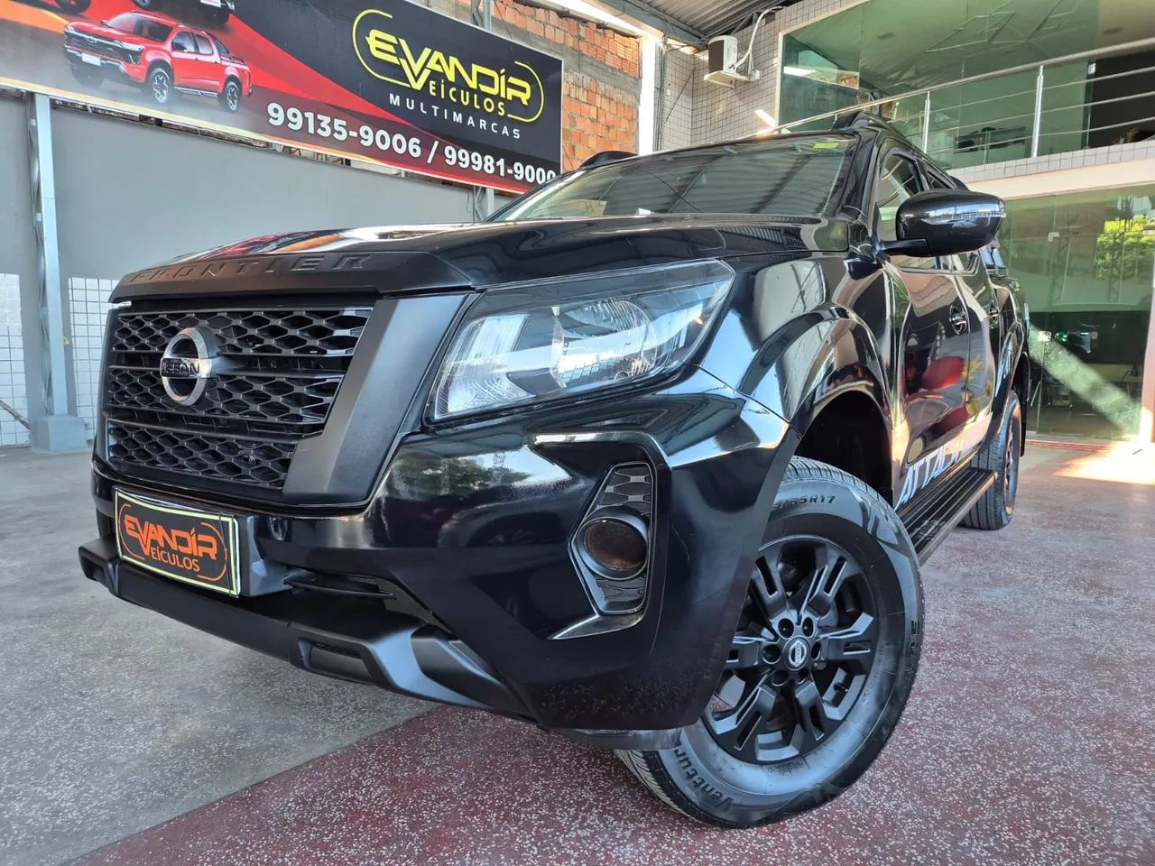 Nissan Frontier 2023