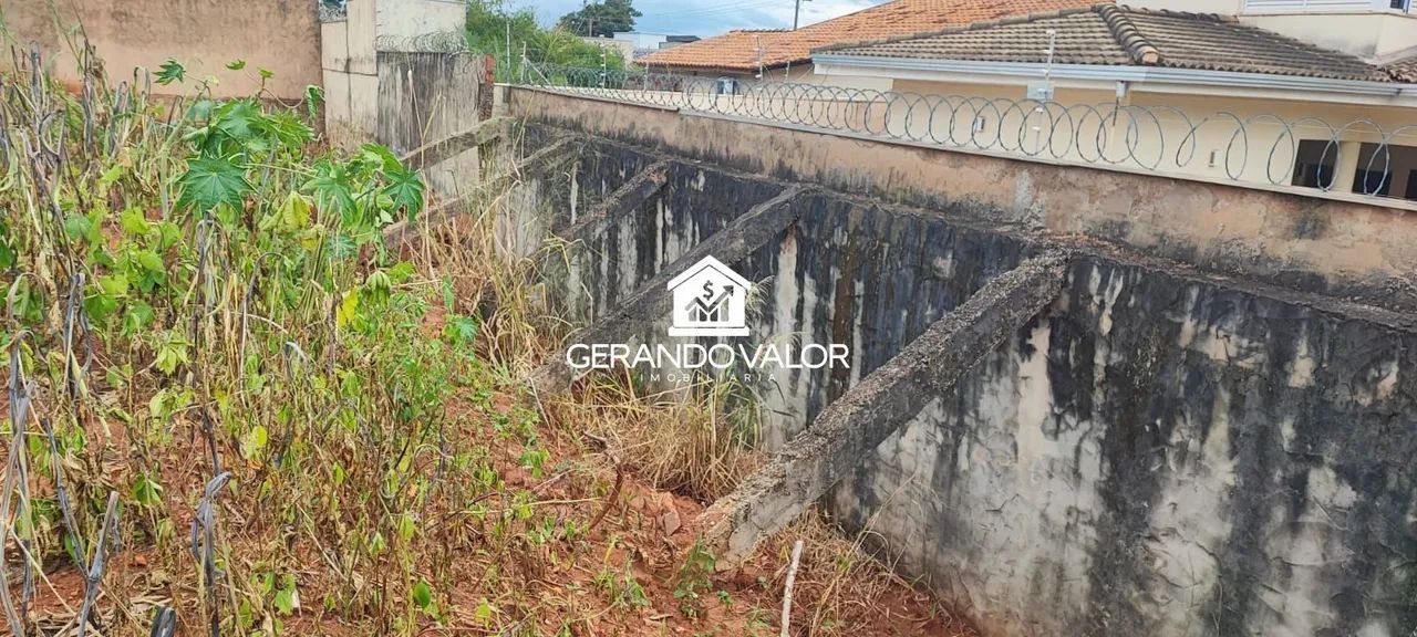 Terreno Único com 300m² - Foto 4