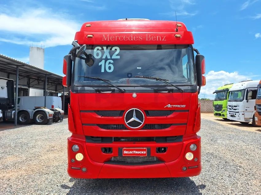 Mercedes-Benz Actros 2546 | Suspensão Mola 6x2 2015/16 - Foto 2