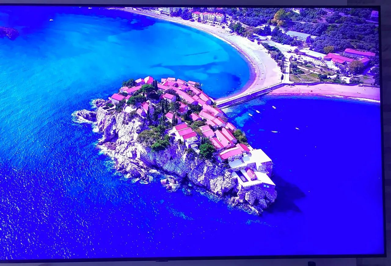 Tv Samsung 75 4k Crystal  - Foto 3