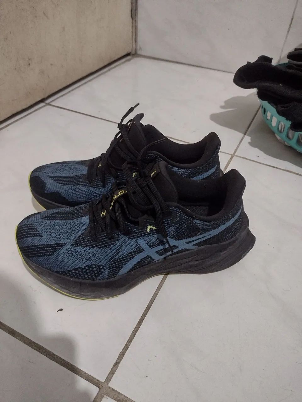 Tênis ASICS Dynablast 5 Masculino.<br>(17)<br> - Foto 4