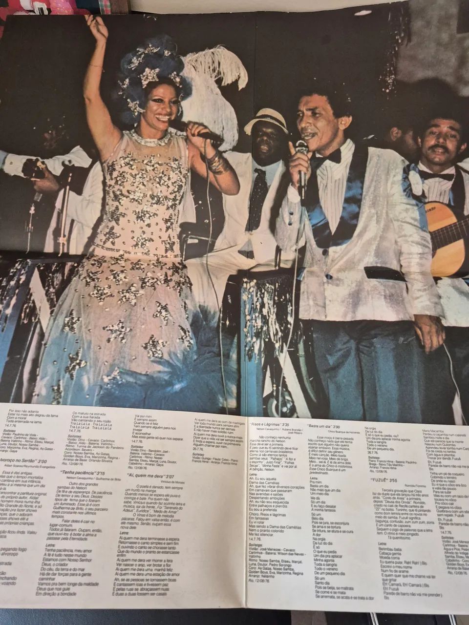 Disco vinil Clara Nunes canto 3 raças - Foto 2