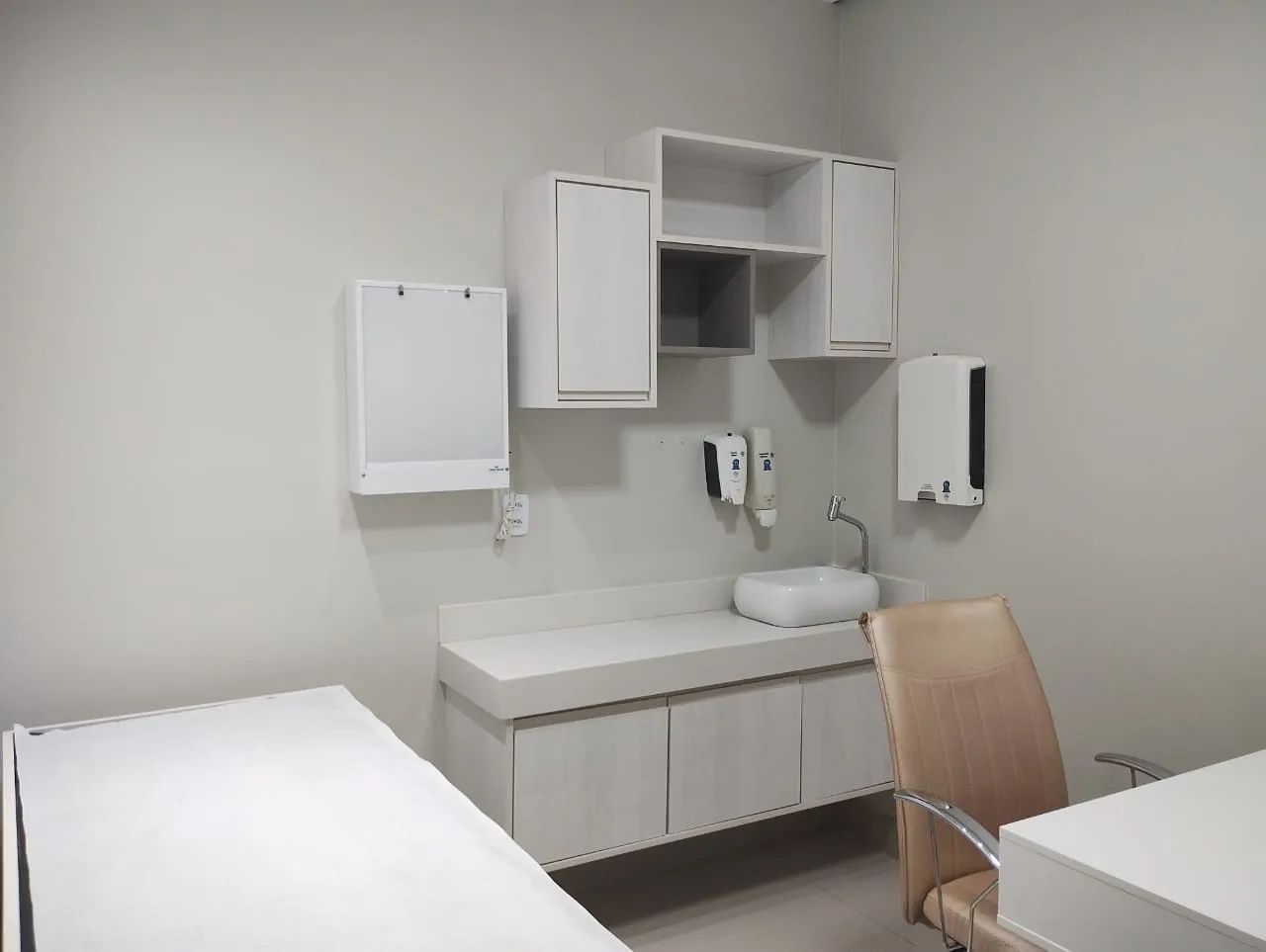 Consultório Mobiliado no Setor Oeste - Foto 4