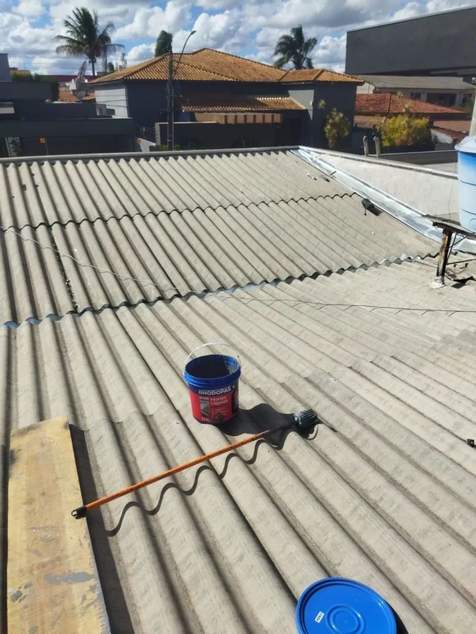 Revitalização de telhados e manutenções 