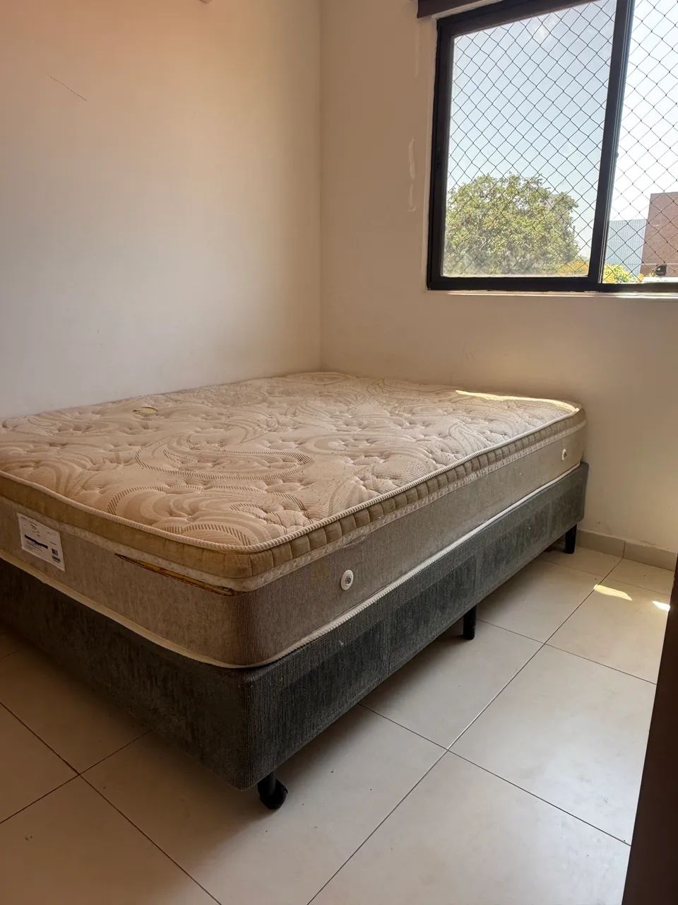 Cama casal- Colchão e base  - Foto 2