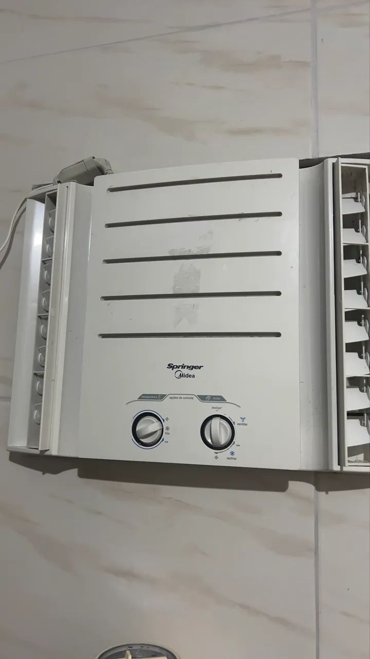 Ar Midea semi novo 7500 BTUS - Foto 3