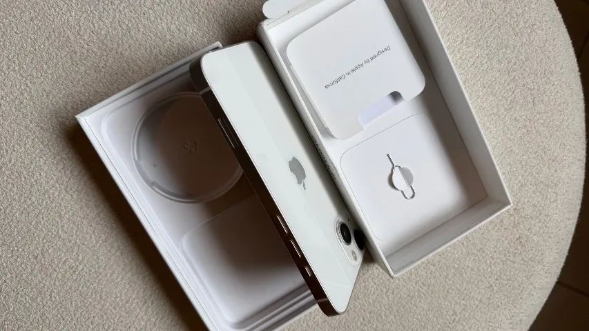 iPhone 13 - Foto 4