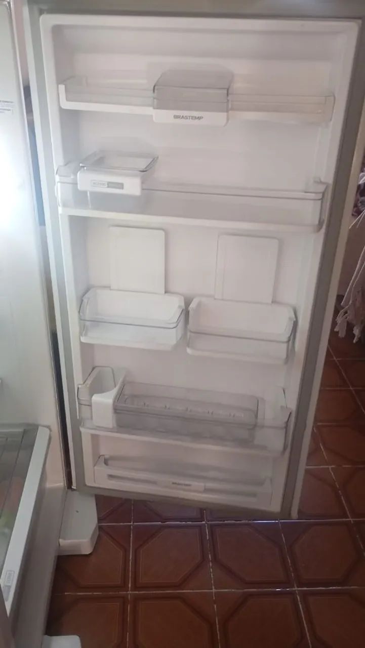 Geladeira semei nova  - Foto 5