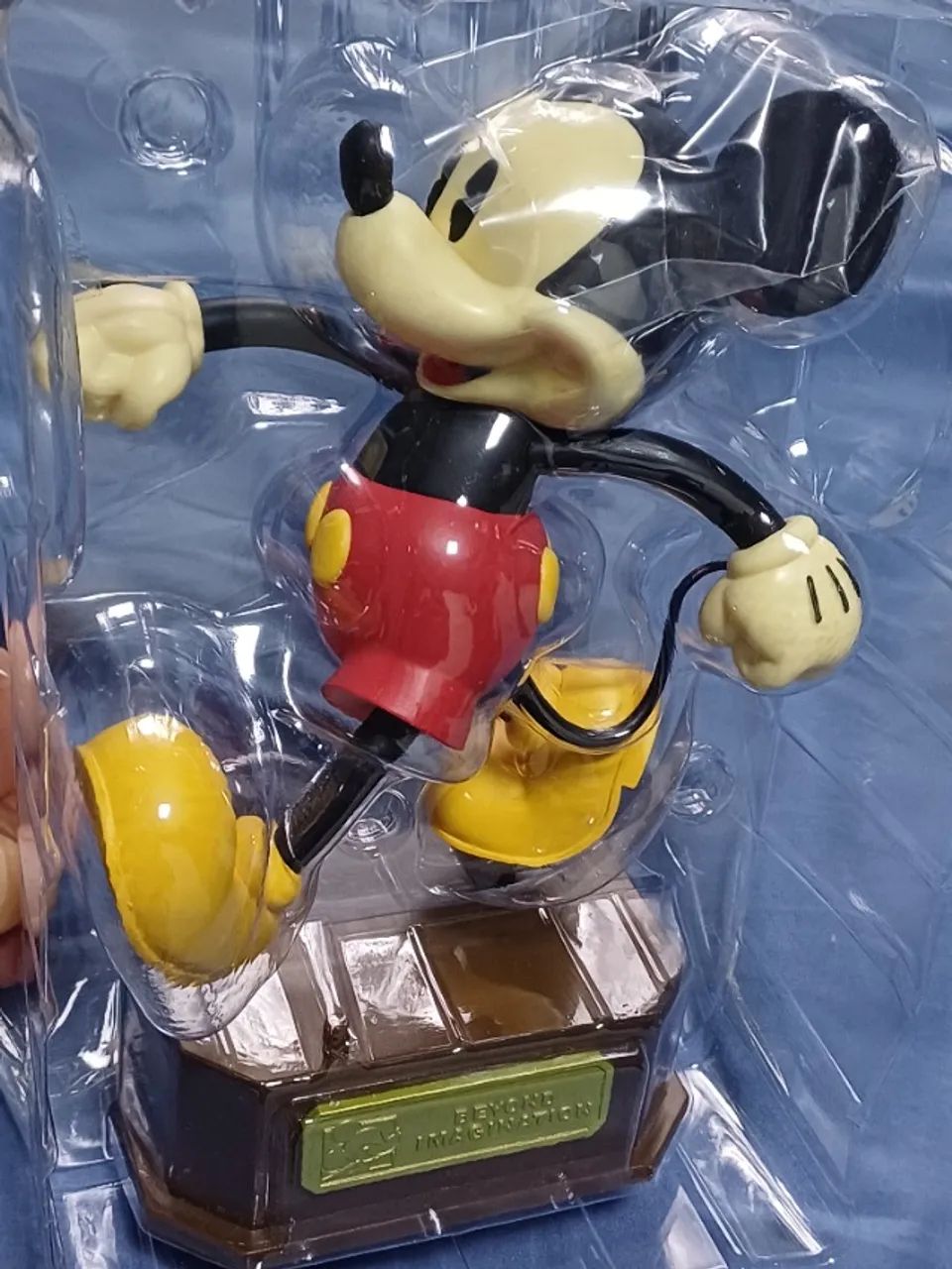 Mickey Mouse Beyond Imagination Premium Figure - Foto 3