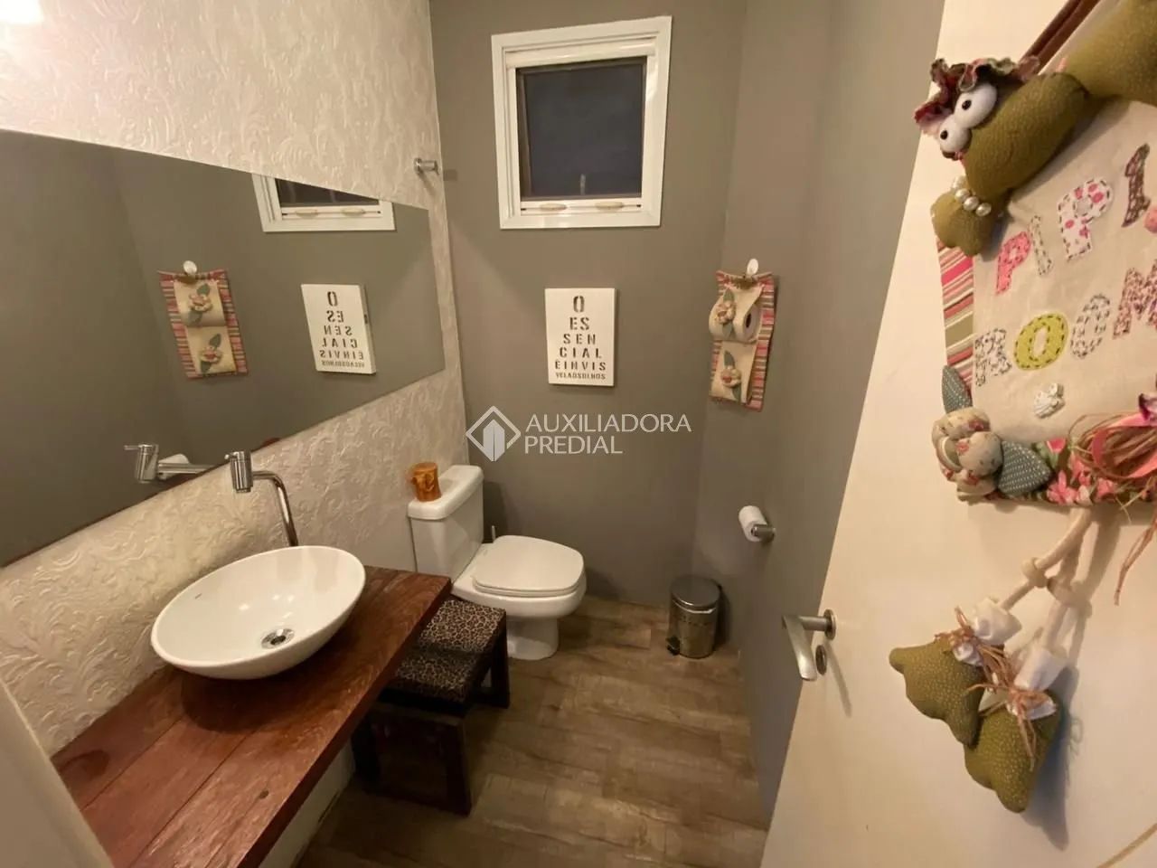 Casa com 4 quartos e 363m² à venda em Carianos, Florianópolis. - Foto 5