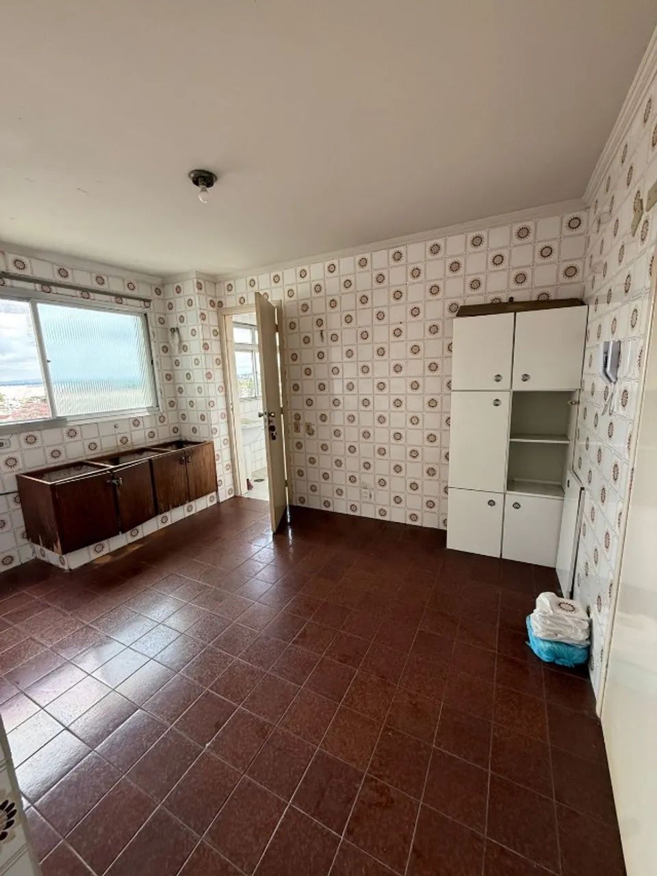 VENDO APTO ÁREA CENTRAL - Foto 2