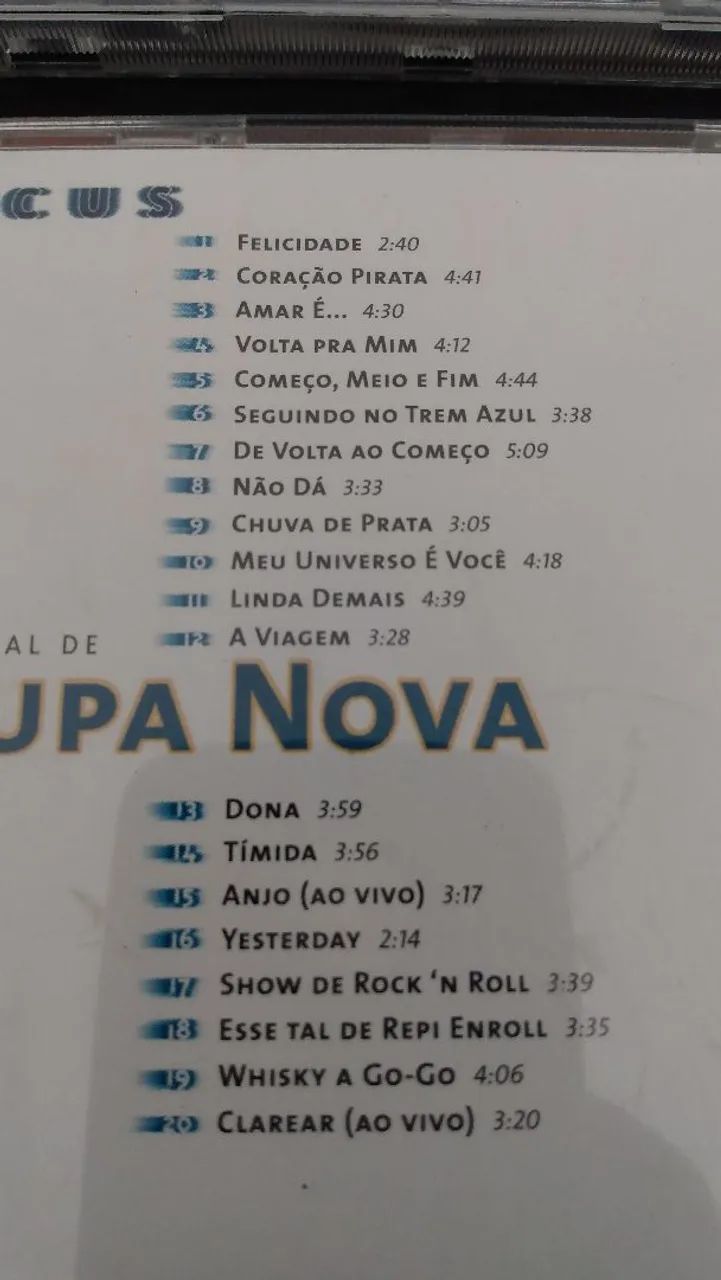 Kit 3cds roupa nova ótimo estado.  - Foto 5