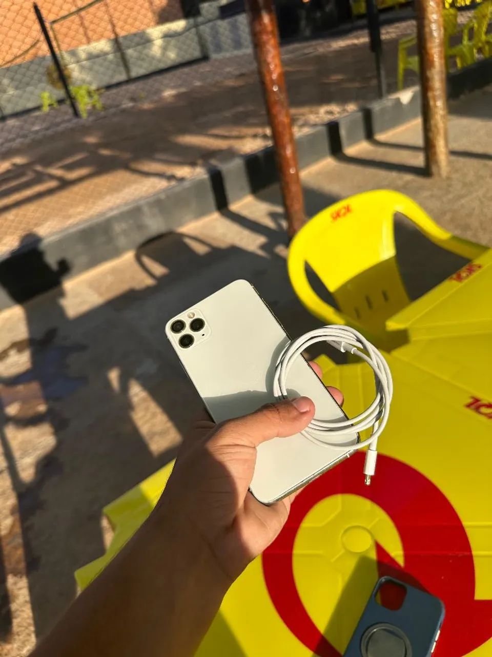 iPhone 11 pro Max branco - Foto 5