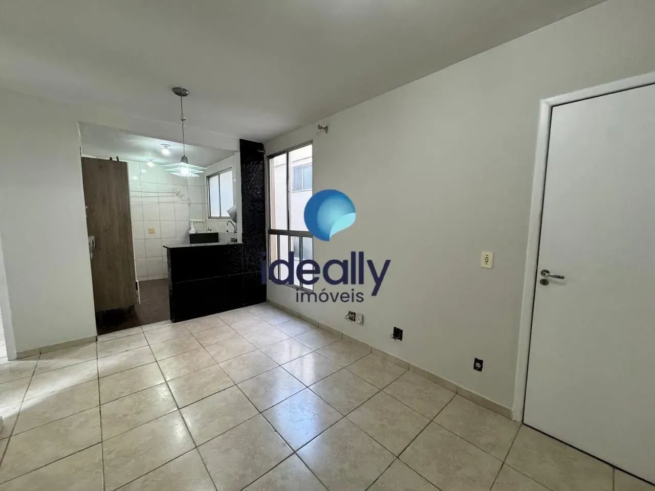 APARTAMENTO NO CABRAL 2 QUARTOS - Foto 2
