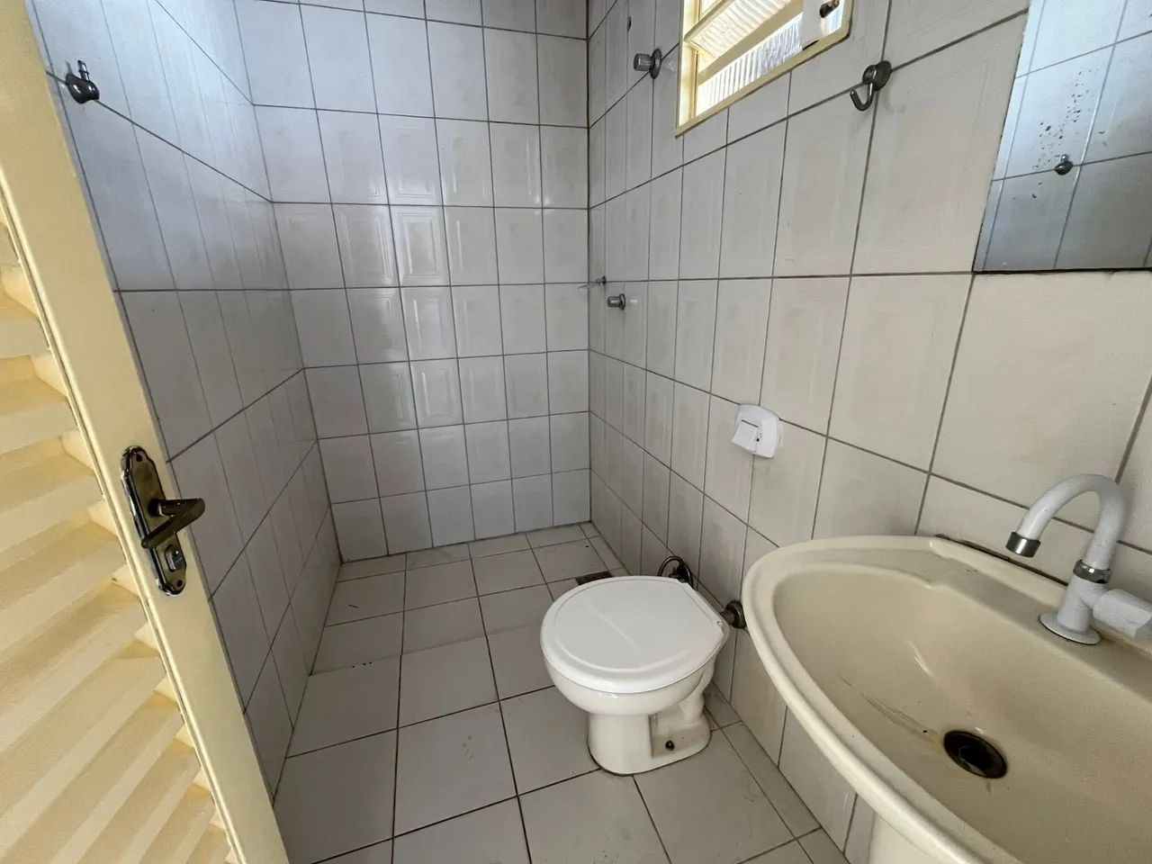 CASA COMERCIAL NA AVENIDA VILA CANÃA - Foto 4