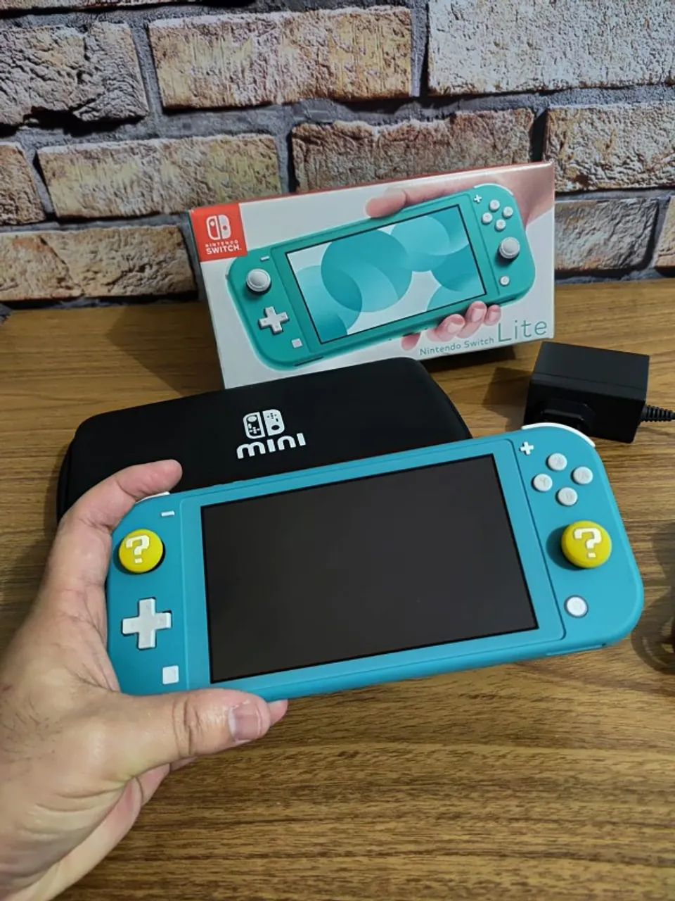 Console Nintendo Switch Lite - Portátil