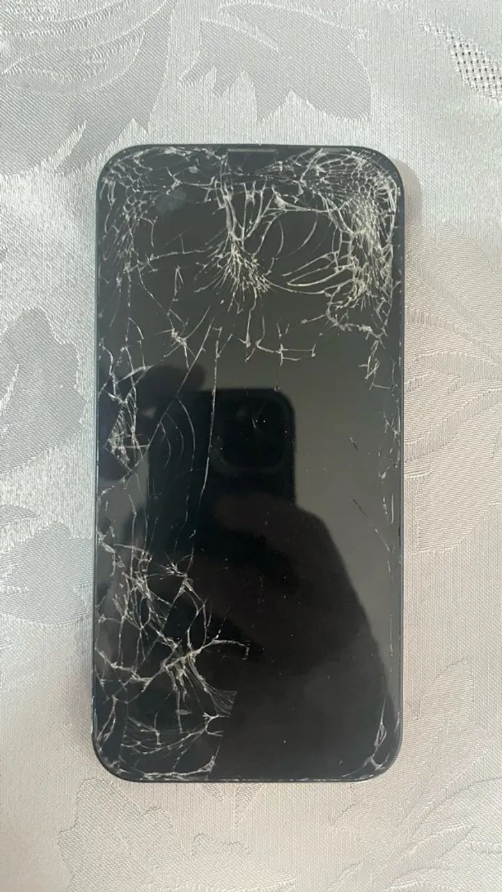Vendo iPhone 13 128 Gb no estado que está  - Foto 2