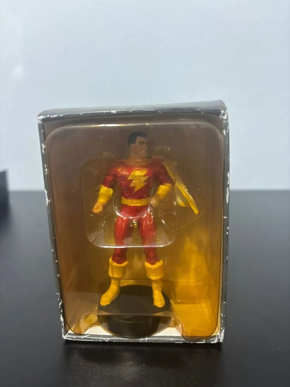 Estatua/Figure Shazam Eaglemoss - DC Comics