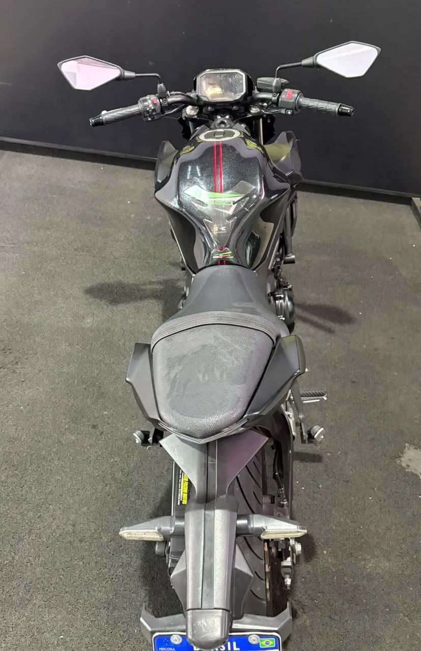Z 650 - Foto 5